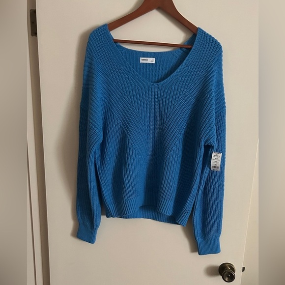 Sonoma Sweaters - NWT Sonoma Vibrant Blue V-Neck Sweater Sz L​​​